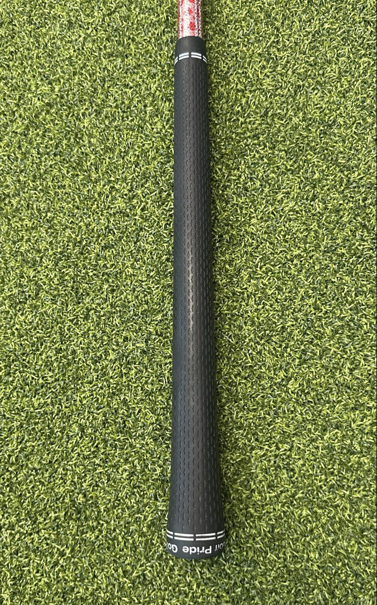 Titleist H1 21* Hybrid Right Handed Fujikura Speeder Stiff Fair