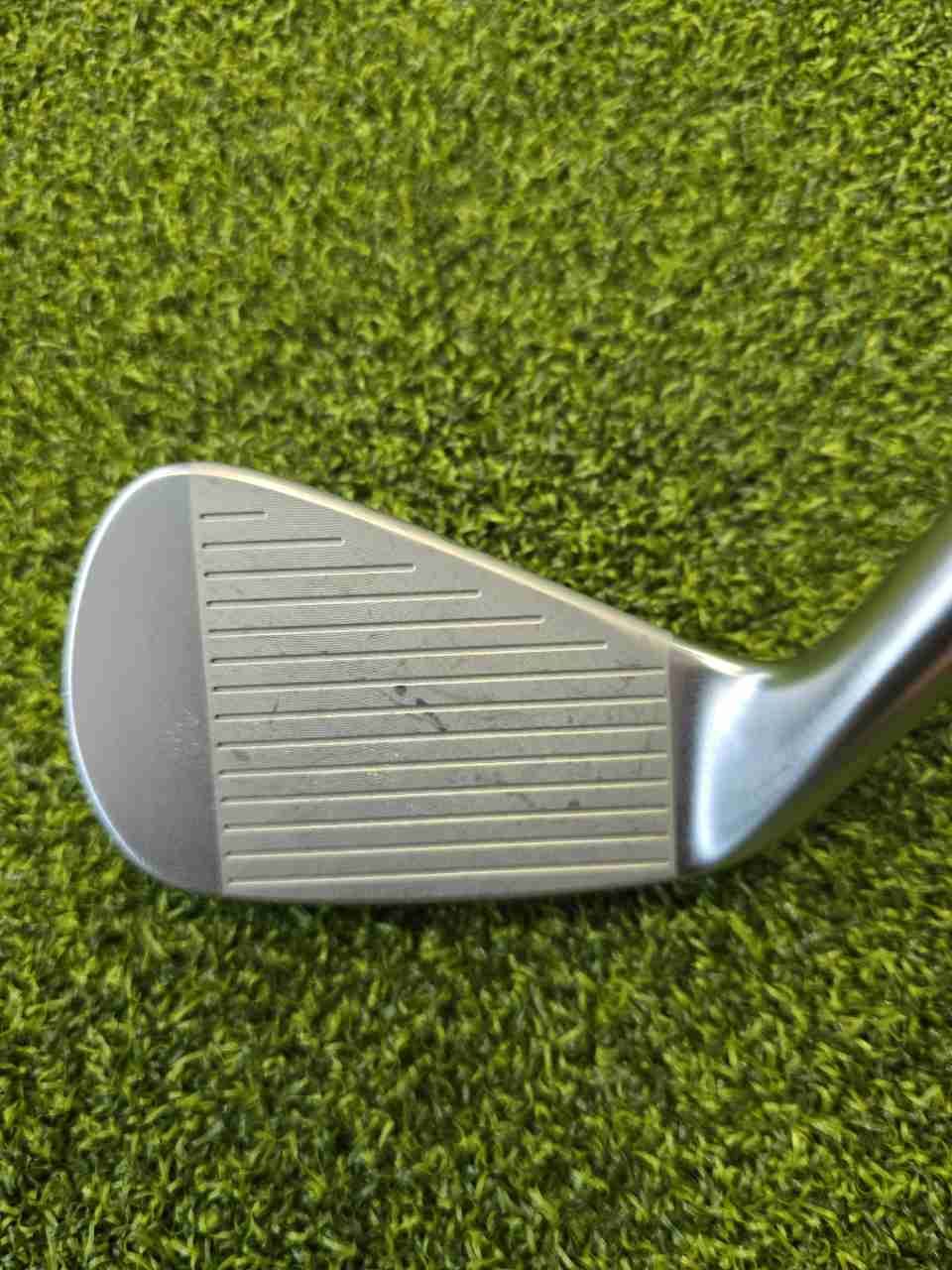 TaylorMade P7MC 6 Iron Right Handed KBS Tour C-Taper 120 Stiff Good