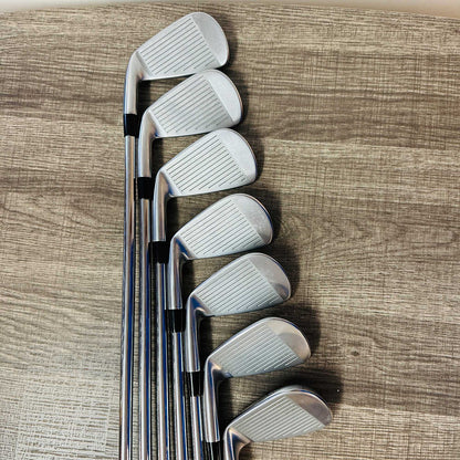 +1/2 Pro 223 Iron Set 4-P / NS Pro Modus3 Steel, Stiff