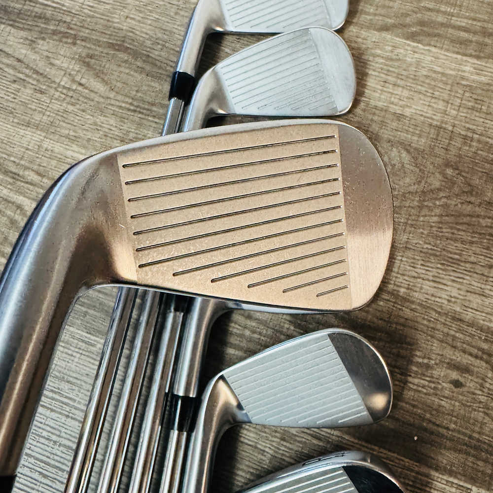 2023 T150 Iron Set 4-P / Project X LZ 120 Steel, Stiff