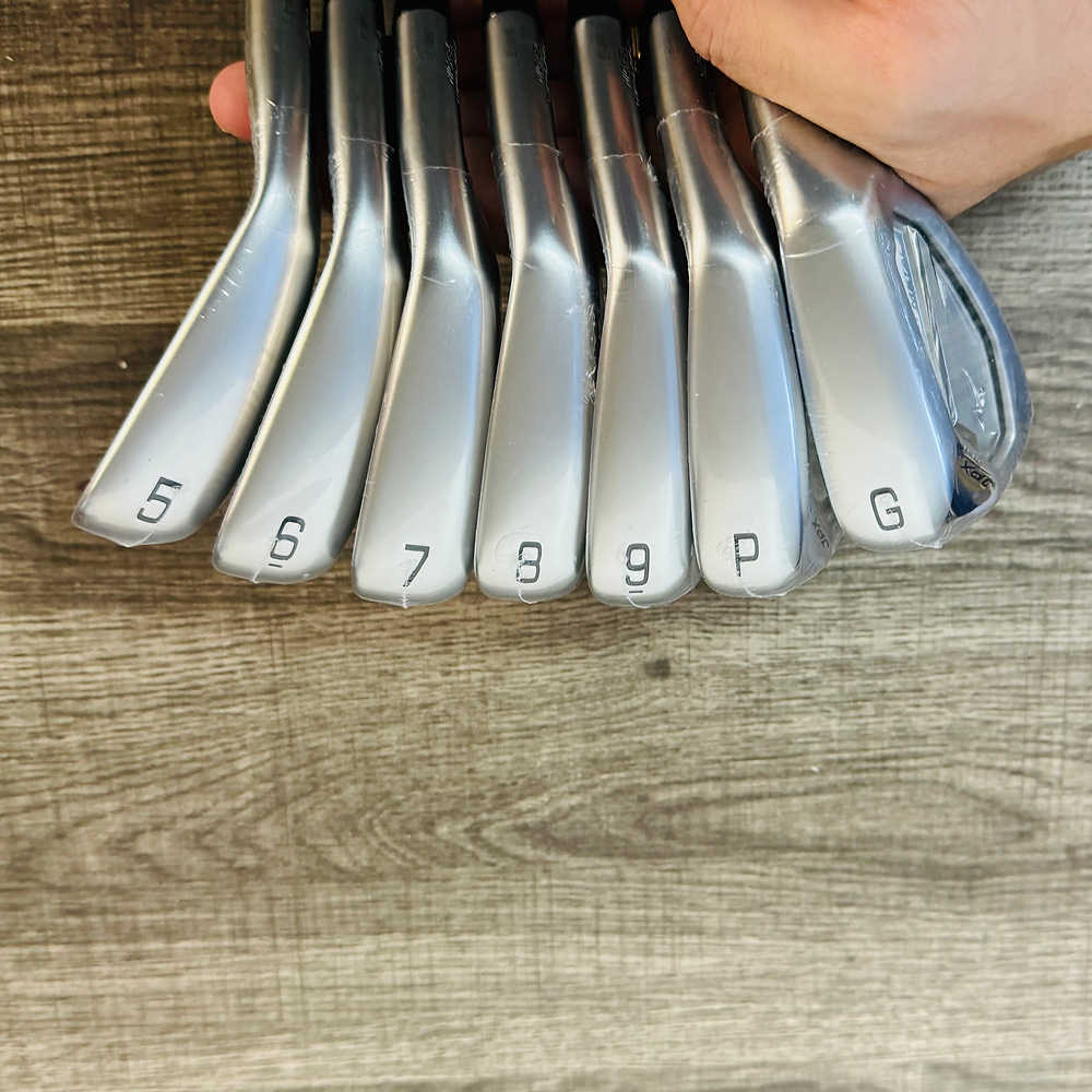 JPX 925 Hot Metal Iron Set 5-G / NS Pro 950 GH Neo 98, Stiff