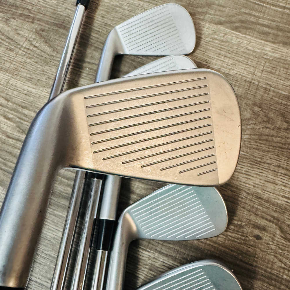 +3/4" 2023 P770/ P7MB Iron Set 4-P / KBS Tour Lite 100, Stiff