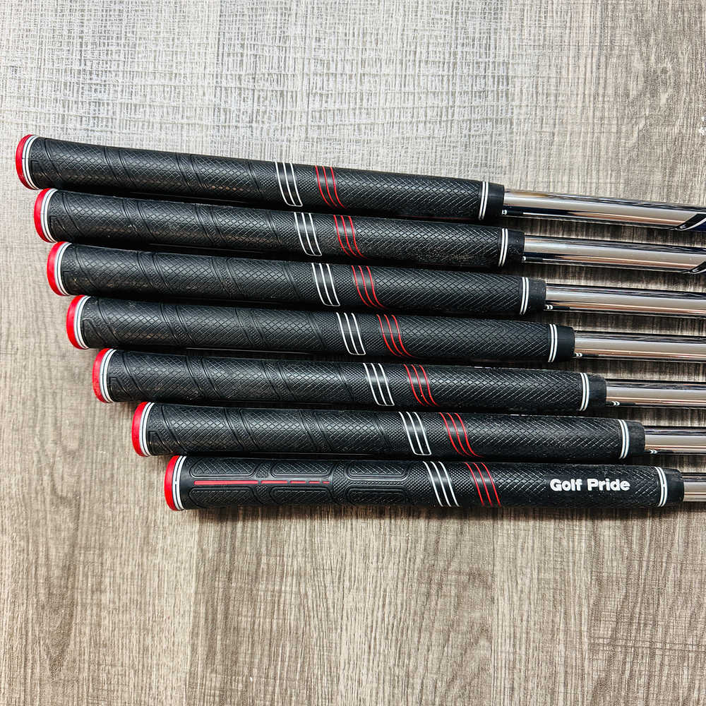 P7MB 2023 Iron Set 4-PW / Project X Rifle Steel, Stiff