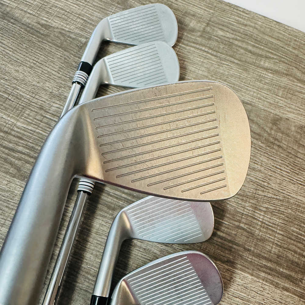2023 P7MC/P7MB Iron Set 5-P / Project X LZ Steel, Stiff