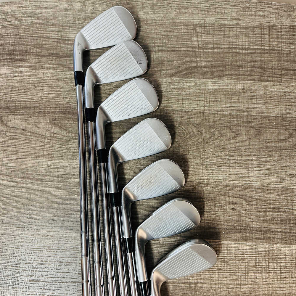 Apex Pro 21 Iron Set 4-P / KBS Tour V 110 Steel, Stiff