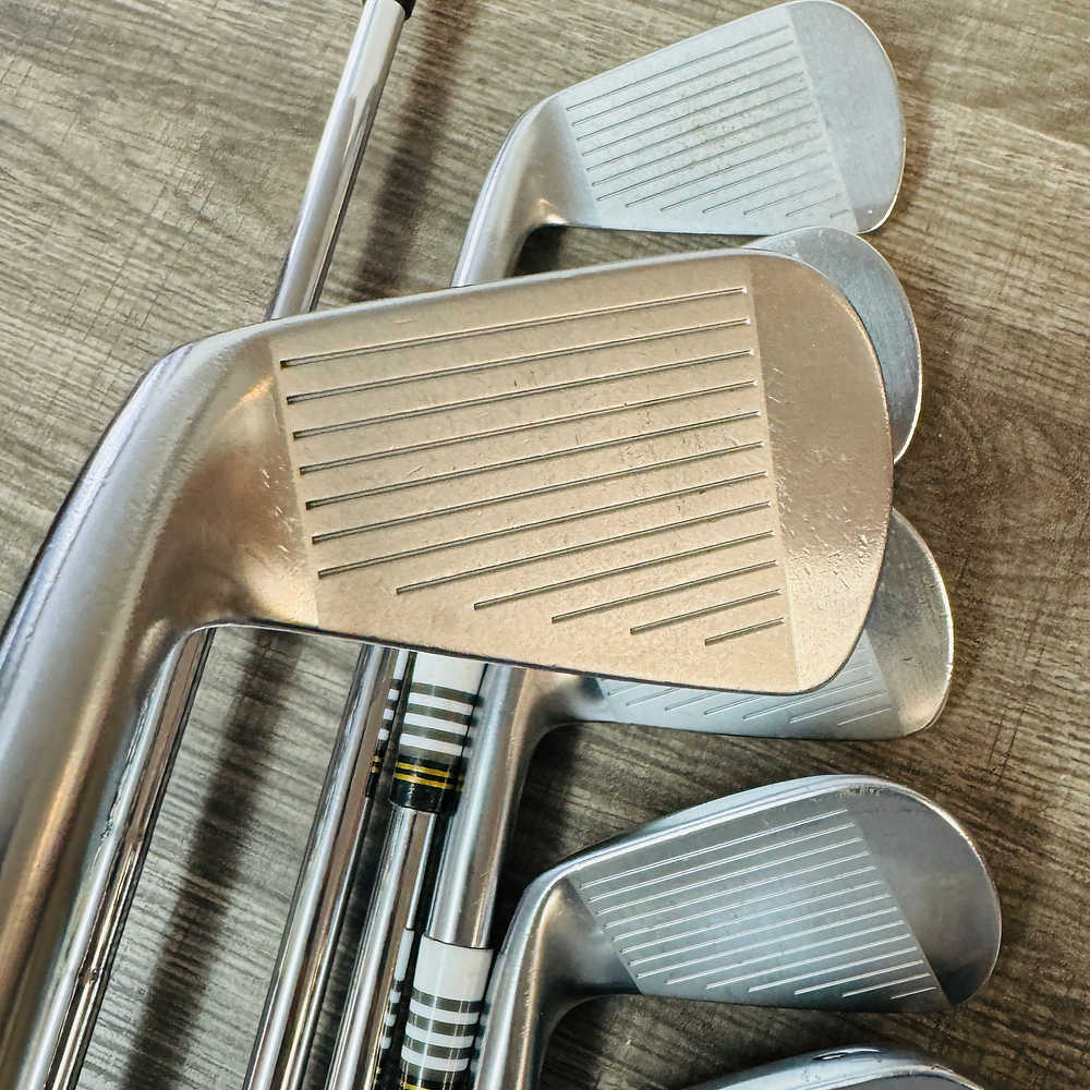 +1/2" Miura TC-201 Iron Set 4-P / Dynamic Gold Steel, Stiff