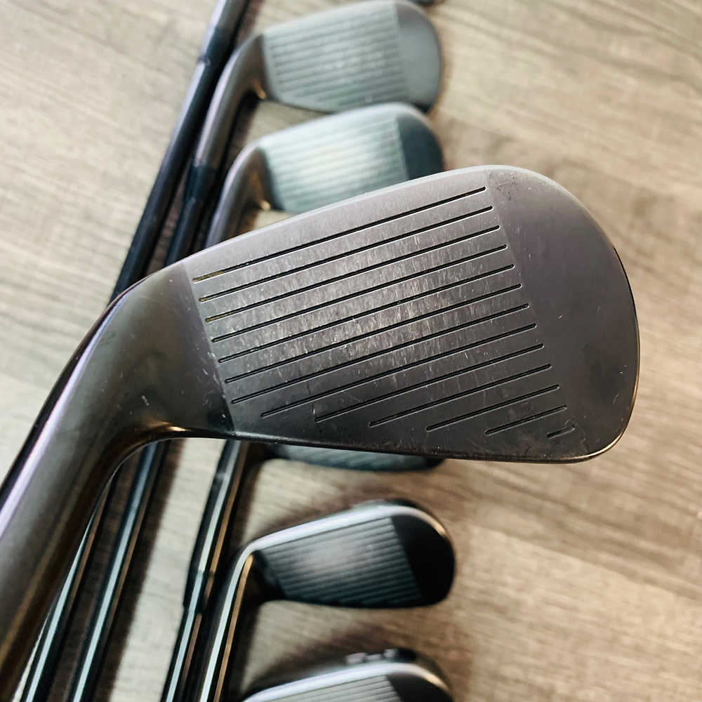 +1/2" Black T100S 2021 Iron Set 4-P / AMT White Steel, Stiff