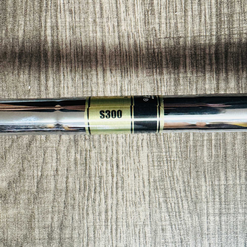 2025 P790 Iron Set 4-PW / Dynamic Gold Steel, Stiff