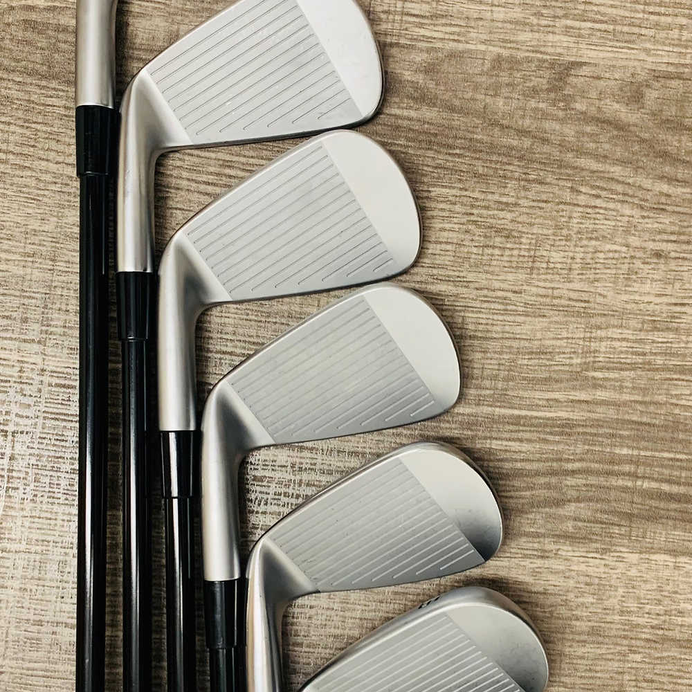 -1/2" 2023 P7MC Iron Set 4-P / Mitsubishi MMT, Stiff