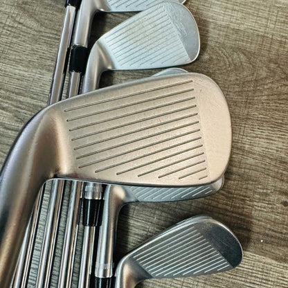 Apex Pro 21/ Apex MB Iron Set 4-P / Dynamic Gold 130 Steel, Stiff