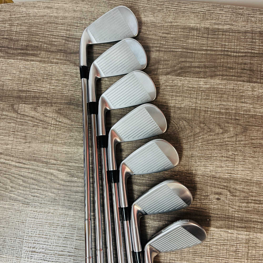 2024 Pro 245 Iron Set 5-GW / Dynamic Gold Mid Steel, Regular