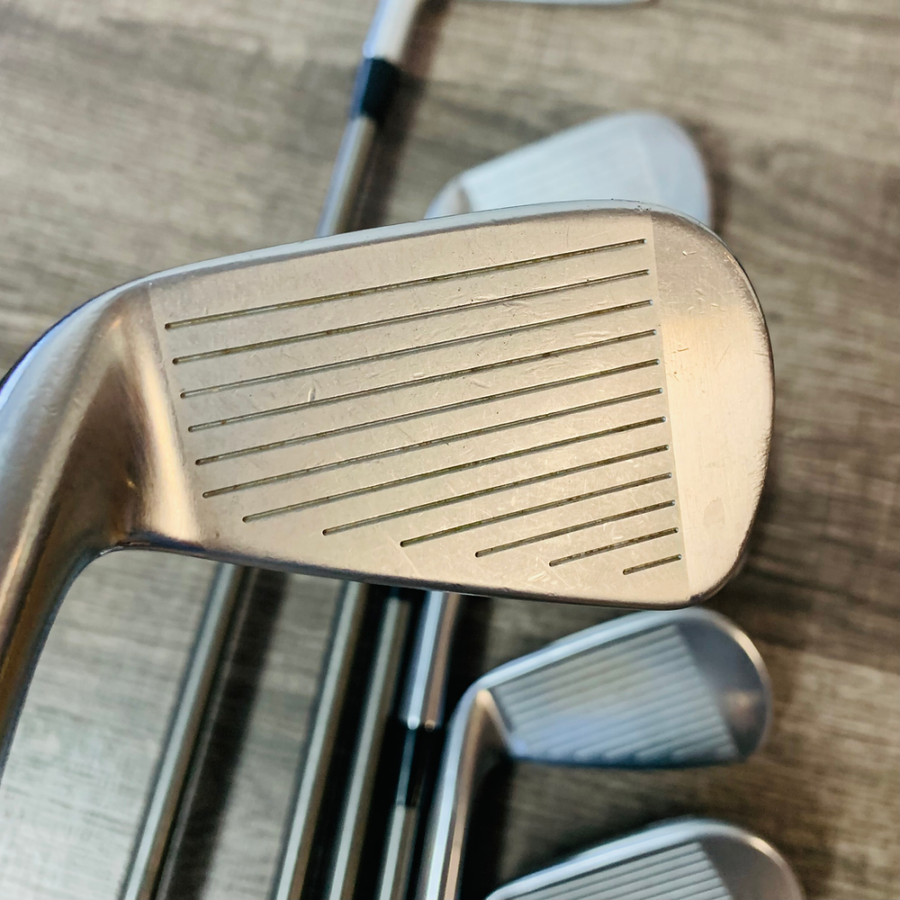 +1/2" 716 AP2 Iron Set 4-P / Steelfiber Graphite, Stiff