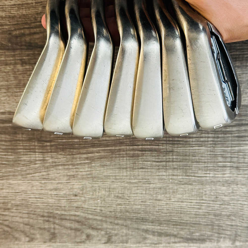 +1" JPX EZ Forged Iron Set 4-P / Dynamic Gold Steel, X Stiff