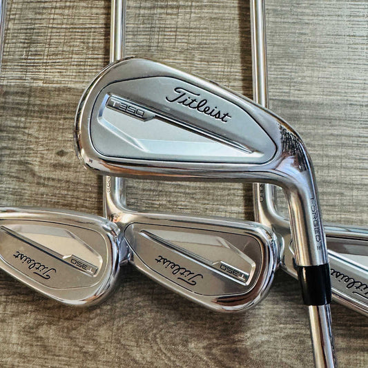 2023 T350 Iron Set 4-P / AMT Red Steel, Stiff