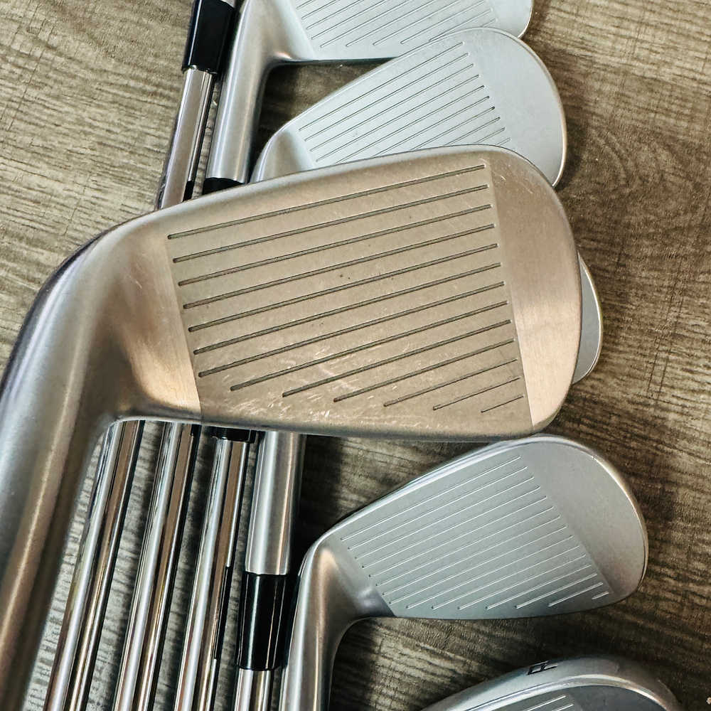 2024 P770/ P7CB Iron Set 4-P / Project X LZ 125, X Stiff