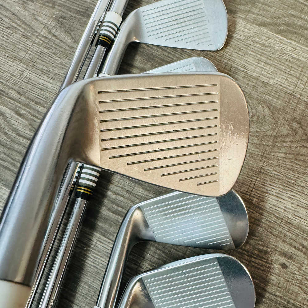 +1/2" Miura TC-201 Iron Set 4-P / Dynamic Gold Steel, Stiff