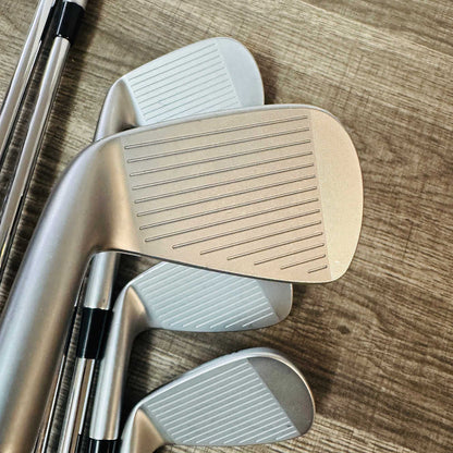 P7MB 2023 Iron Set 4-PW / Project X Rifle Steel, Stiff