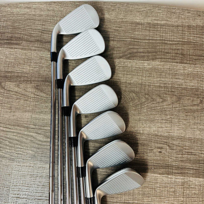 JPX 925 Hot Metal Iron Set 5-G / NS Pro 950 GH Neo 100, Stiff