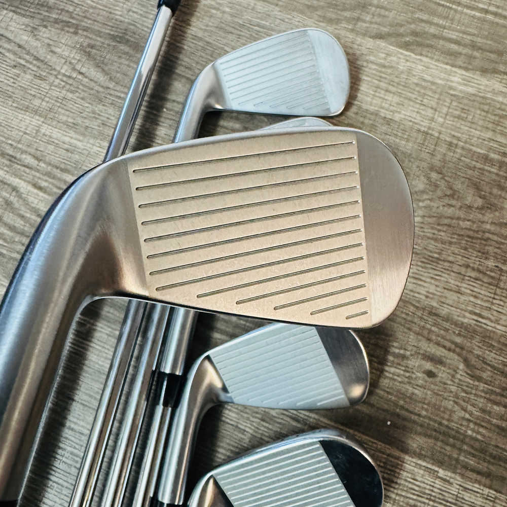 2023 T150 Iron Set 4-P / Project X LZ 120 Steel, Stiff