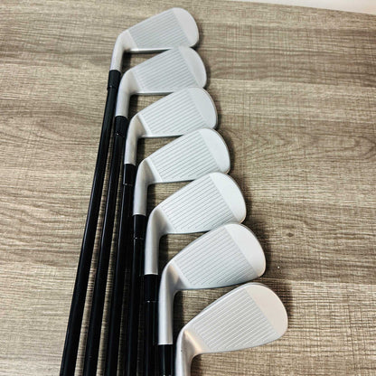 2023 P790 Iron Set 4-P / Mitsubishi MMT Graphite, Regular