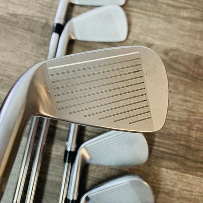 0317 ST/CB Iron Set 4-P / Dynamic Gold Steel, Stiff